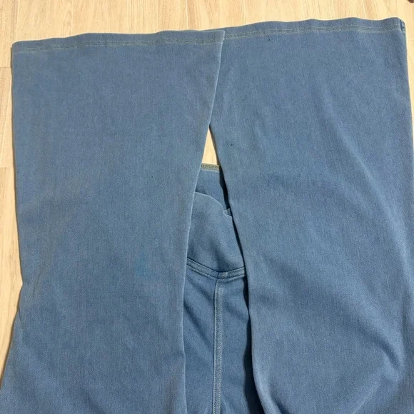 HALARA Women's Soft Blue Jeggings - Picture 3 of 7